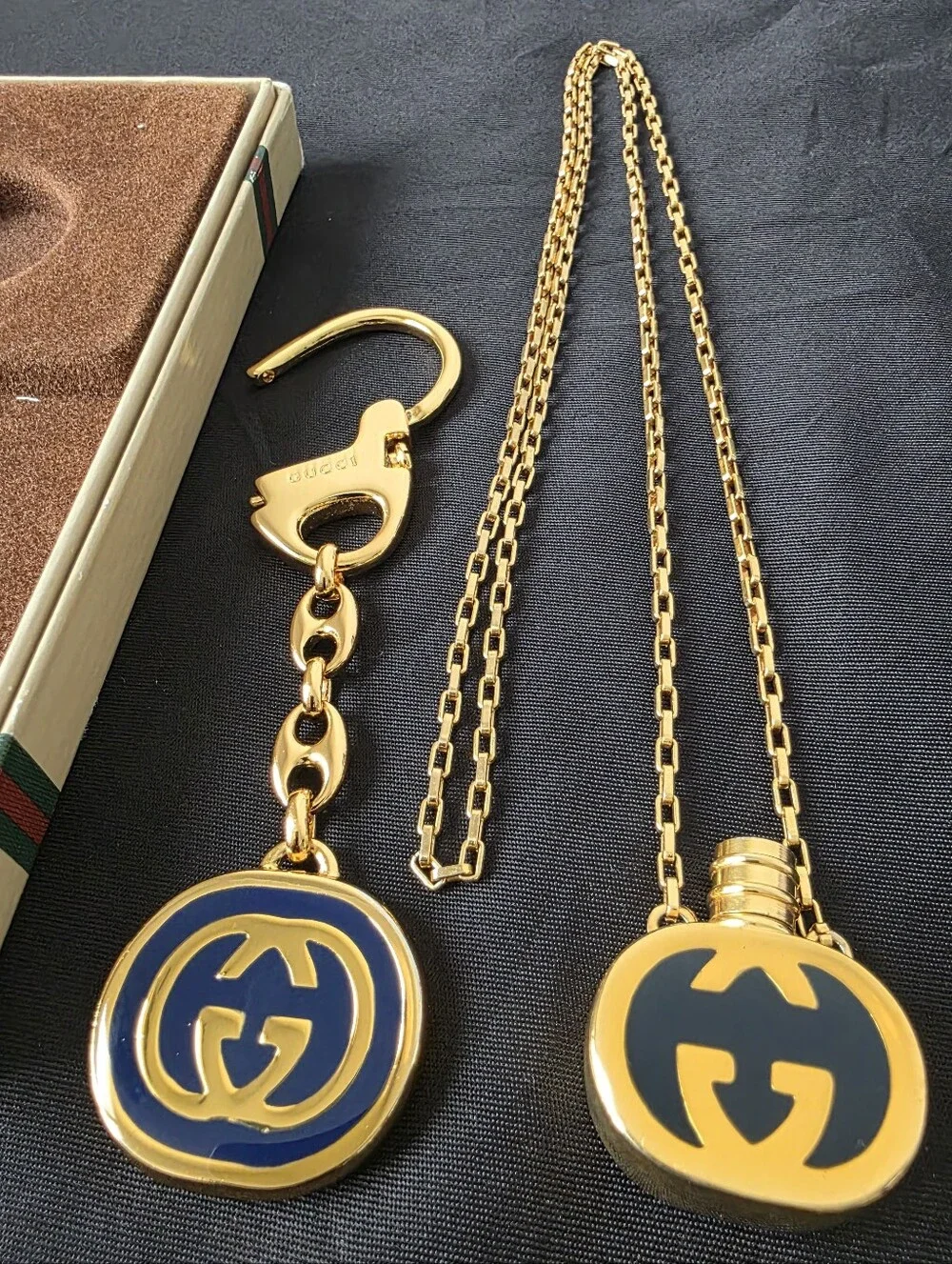 Auth Gucci Interlocking GG Gold/Blue Keychain